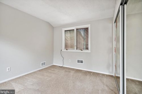 331 Sayre Dr, Princeton NJ 08540-5840 exterior