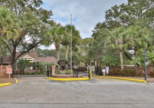 8636 Mallard Reserve Dr, Tampa FL 33614-2346 exterior