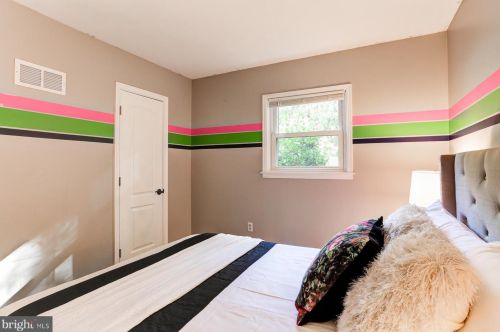 2325 Raleigh Dr, Lancaster PA 17601-2980 exterior