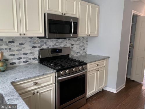 334 Cantrell St, Philadelphia PA  19148-3320 exterior