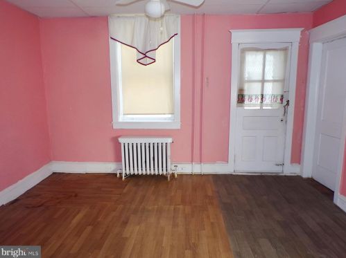 1304 Main St, Darby PA 19023-2619 exterior