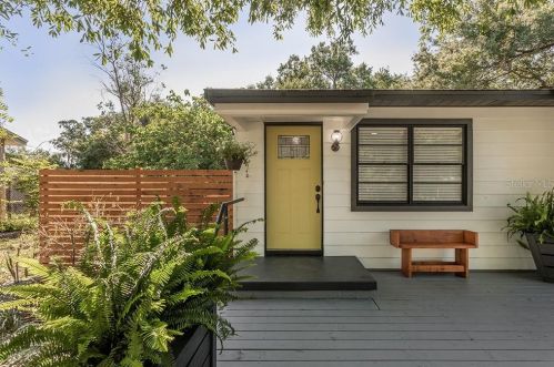 8109 Fielding Ave, Tampa FL  33604-2911 exterior