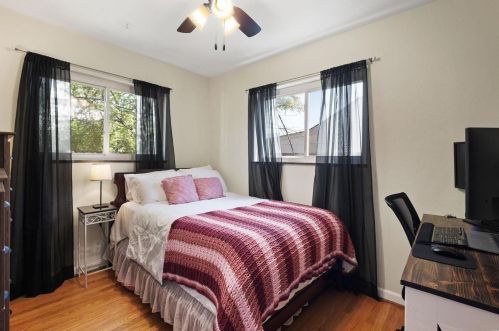 9533 Ldg Pole Ln, Saint Louis MO 63126-2162 exterior