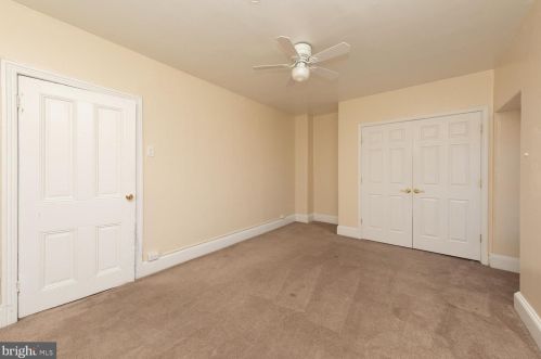 743 26 St, Philadelphia PA 19146-4402 exterior