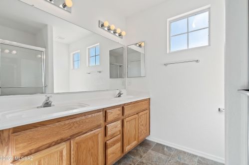 8238 Placita Del Parque, Tucson AZ  85747-5244 exterior