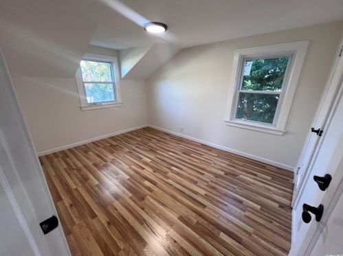 55 Ldg Ave, Huntington Station NY 11746-3473 exterior