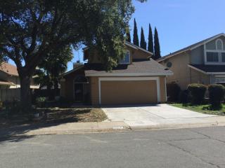 3612 Cattle Dr, Sacramento CA  95834-1477 exterior