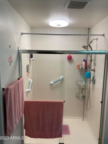 2514 73 Dr, Phoenix AZ 85043-7592 exterior