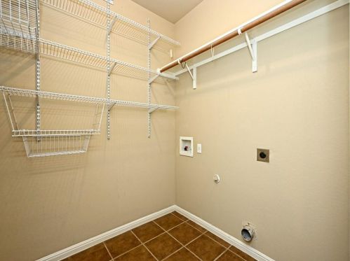 9609 Castle Pines Dr, Austin TX 78717-3898 exterior