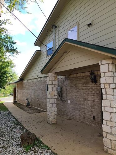 2901 Dresden Cv, Austin TX exterior