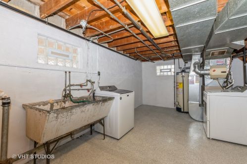 5146 Nordica Ave, Chicago IL 60638-1017 exterior