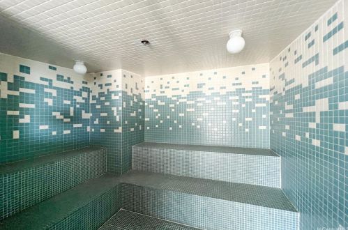 1341 Kapiolani Blvd, Honolulu HI  96814-4530 exterior