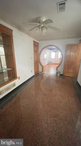 1026 Ellsworth St, Philadelphia PA 19147-4622 exterior