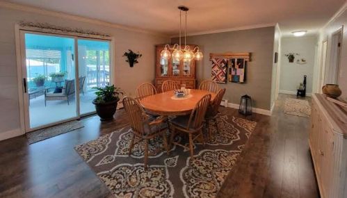 1849 Lawnel Ave, Meskegon MI 49441-3743 exterior