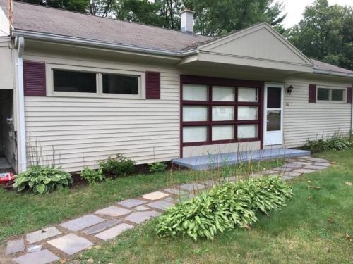 102 Vincent St, Springfield, MA 01129-1621