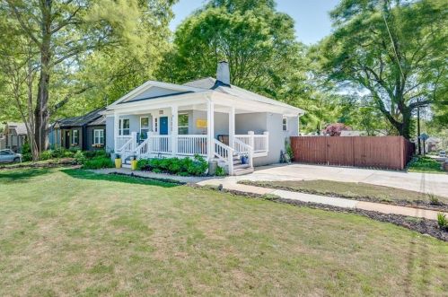 395 Morgan Pl, Atlanta GA  30317-3446 exterior