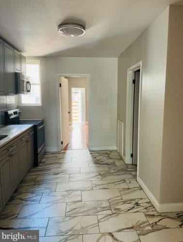 973 66th St, Philadelphia, PA 19151-3102