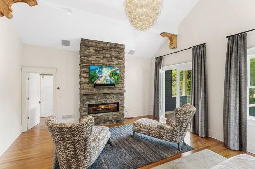 178 Hurt St, Atlanta GA 30307-2537 exterior