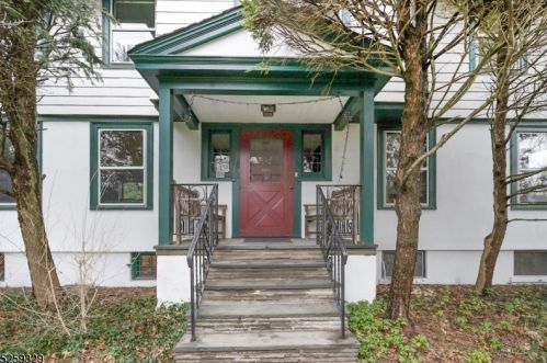 86 Alexander Ave, Montclair, NJ 07043-2638