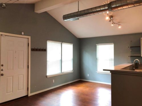 2516 3rd St, Austin TX  78702-4710 exterior