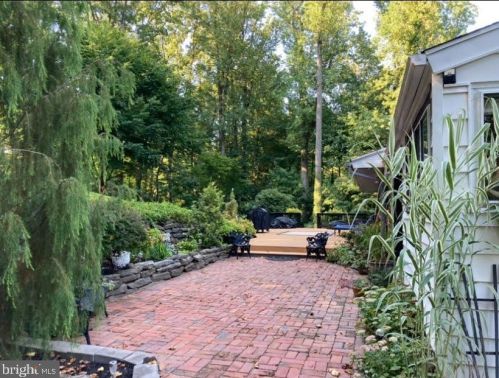 12 Bryn Mawr Pl, Media PA 19063-5335 exterior