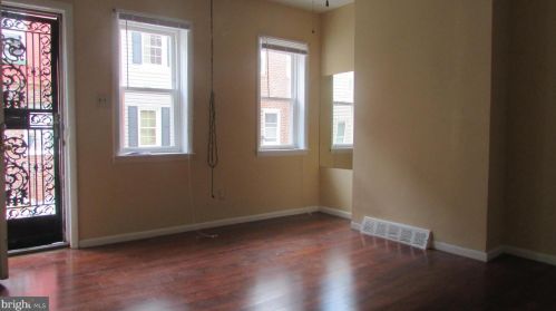 524 Douglas St, Philadelphia PA  19104-2566 exterior