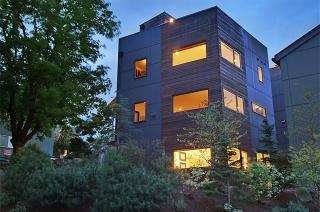 3508 Troll Ave, Seattle, WA 98103-8808
