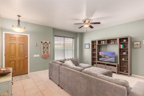 7775 Castle Valley Way, Tucson AZ  85750-7040 exterior