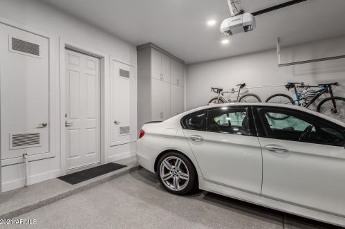 6508 25th Way, Phoenix AZ  85016-8934 exterior