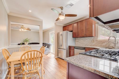 5 Hummingbird Way, Jackson Twp NJ exterior