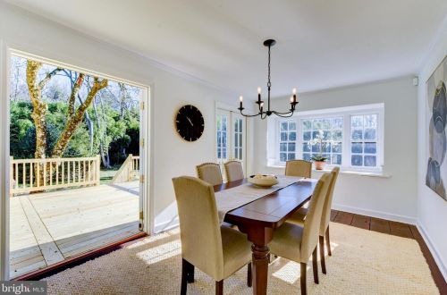 140 Quaker Rd, Princeton NJ 08540-4819 exterior