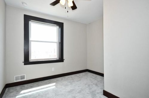 53 Calhoun Ave, Pittsburgh PA  15210-3635 exterior