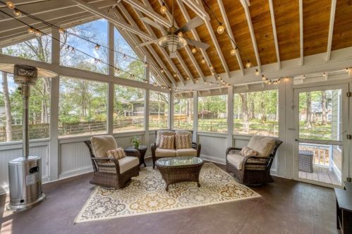 30 Clifton St, Atlanta GA  30317-2010 exterior