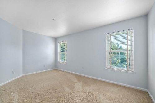 1258 Manning Dr, Folsom CA 95762-5845 exterior