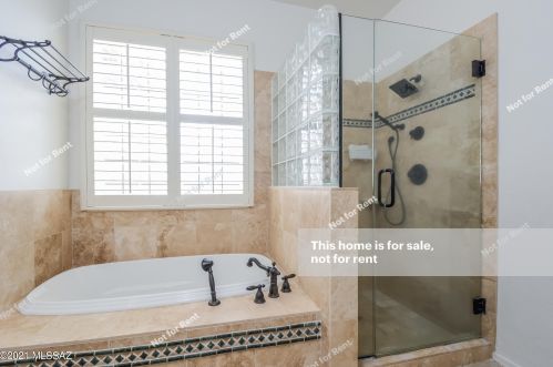 11974 Crescendo Dr, Tucson AZ 85737-3742 exterior