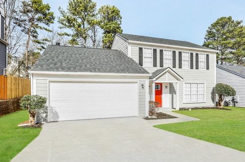 6563 Eastbriar Dr, Lithonia GA  30058-8944 exterior