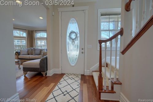 966 Smith Ave, Bham MI  48009-4709 exterior