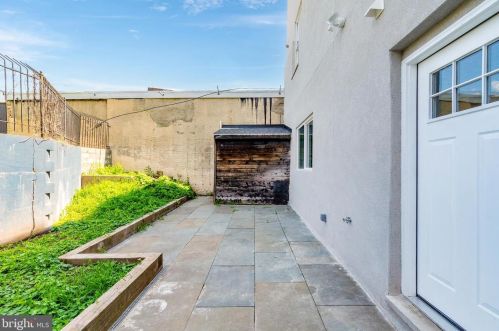 2218 Emerald St, Philadelphia PA 19134-2505 exterior