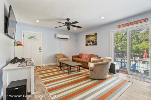 53 Arlene Dr, West Long Branch NJ 07764-1100 exterior