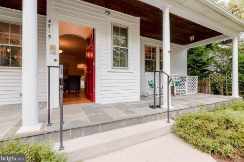 4715 Davenport St, Washington, DC 20016-4405