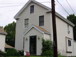 224 Chapel St, Newton, MA 02458-1310