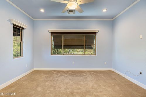 6413 31st St, Phoenix AZ 85008-1127 exterior