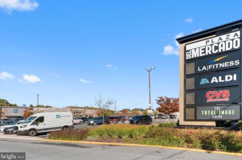 2498 Sun Valley Cir, Silver Spring MD  20906-2230 exterior