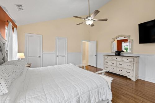 2700 41st St, Boca Raton FL  33434-5842 exterior