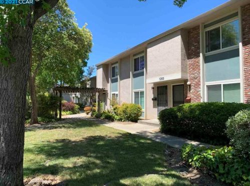 1265 Pine Creek Way, Concord CA  94520-5975 exterior