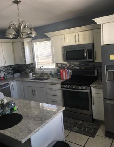 60 Duncan Ave, Providence RI 02906-1815 exterior