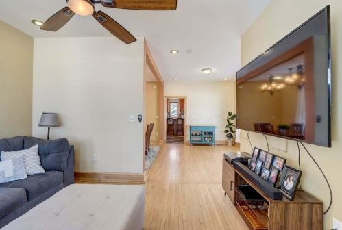 2119 Mound St, Milwaukee WI  53207-1331 exterior