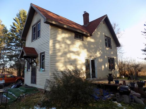 3785 Almquist Rd, Duluth, MN 55810-9745