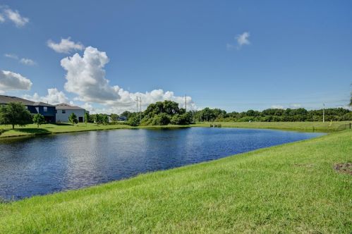 6835 Breezy Palm Dr, Riverview FL 33578-8814 exterior