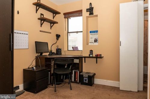 2433 Camac St, Philadelphia PA 19148-3510 exterior